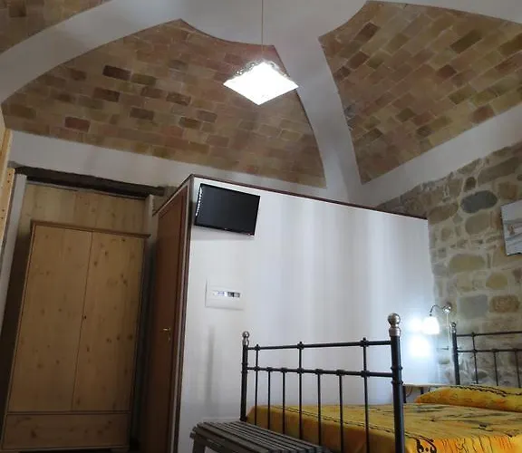 Nocleg ze śniadaniem Aurora 4*