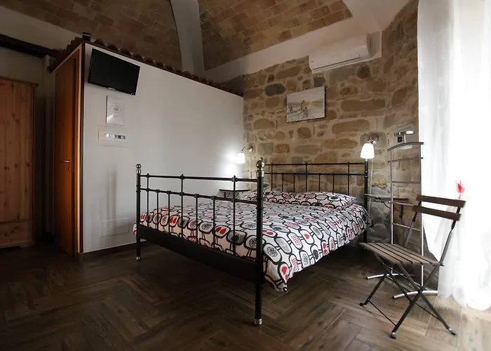 Aurora 4*