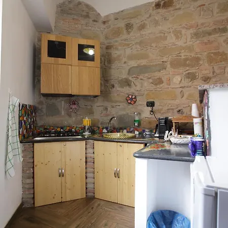 Couette-café Aurora 4*